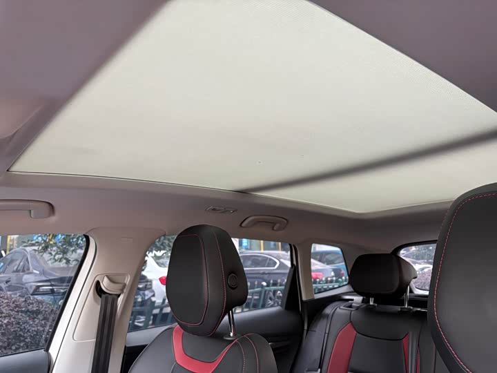 Skoda Karoq 2022 2022款 TSI280 奢享版