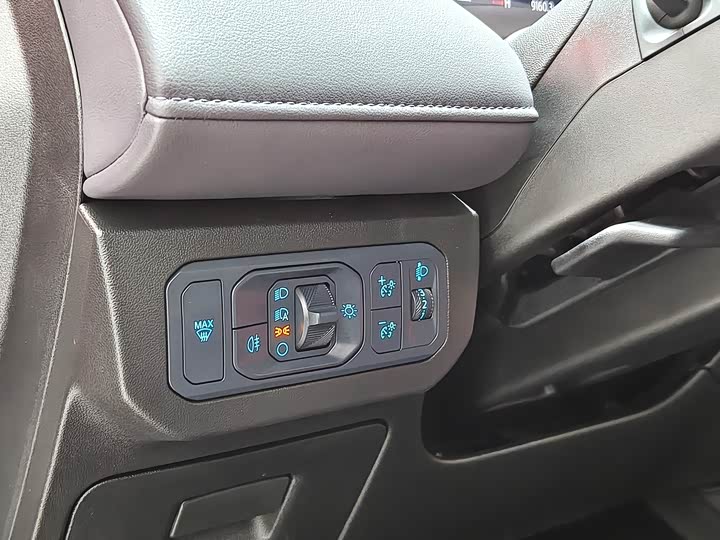 Ford Mondeo 2025 2025款 2.0T EcoBoost 至尊型