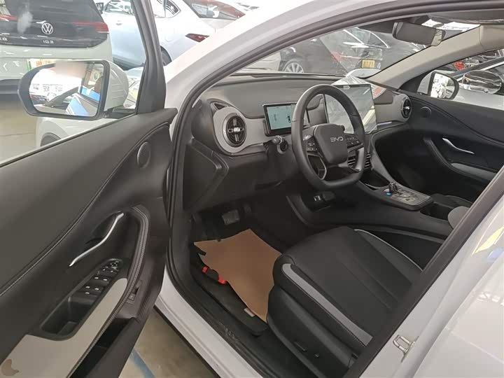 BYD Sea Lion 05 DM-i Hybrid 2025 2025款 DM-i 智驾版 115KM旗舰型