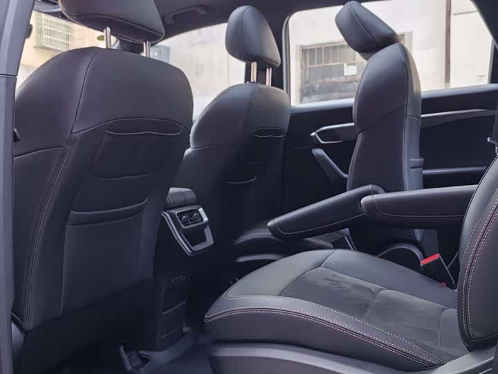 Geely Okavango L 2025 2025款 2.0T DCT尊享款