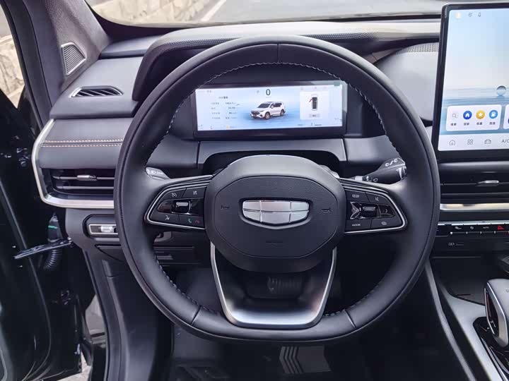 Geely Okavango L 2025 2025款 2.0T DCT尊享款