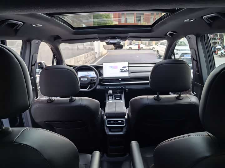 Geely Okavango L 2025 2025款 2.0T DCT尊享款