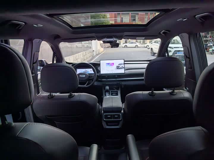 Geely Okavango L 2025 2025款 2.0T DCT尊享款