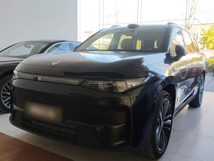 Leapmotor C16 2026 2026款 增程 280激光雷达智尊版 6座