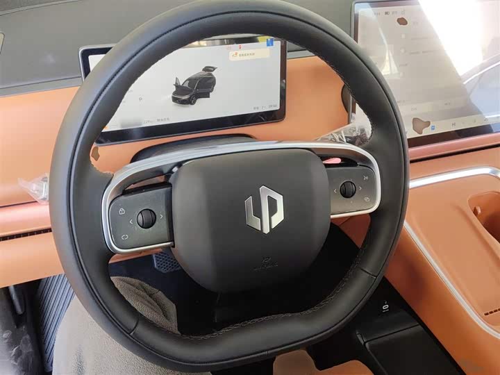 Leapmotor C16 2026 2026款 增程 280激光雷达智尊版 6座