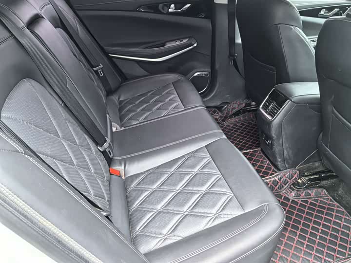 Changan Raeton CC 2022 2022款 蓝鲸版 1.5T DCT尊贵型