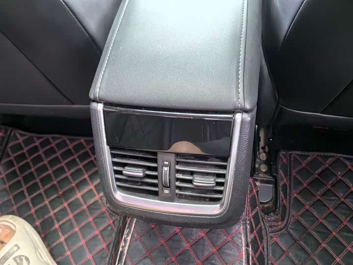 Changan Raeton CC 2022 2022款 蓝鲸版 1.5T DCT尊贵型