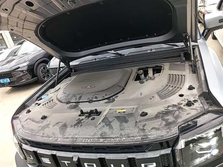 Jetour T2 2025 2025款 2.0TD XWD 自动征服+