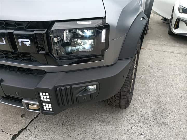 Jetour T2 2025 2025款 2.0TD XWD 自动征服+