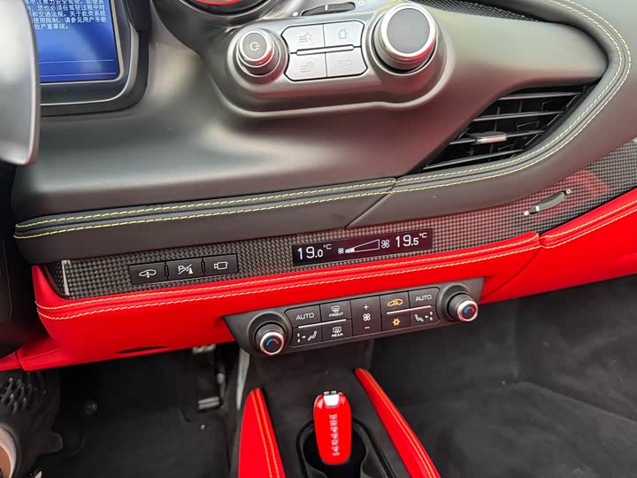 Ferrari F8 2020 2020款 Spider 3.9T V8