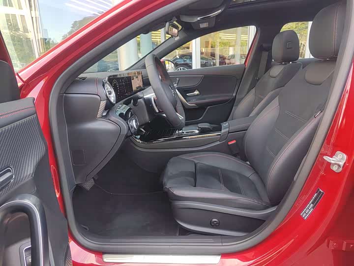 Mercedes-Benz A-Class 2024 2024款 A 200 L 时尚型