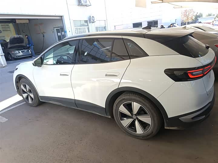 2025 Volkswagen ID.4 X