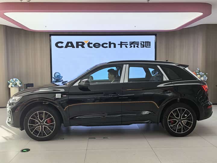 Audi Q5L 2025 2025款 40 TFSI 豪华动感型