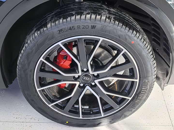 Audi Q5L 2025 2025款 40 TFSI 豪华动感型