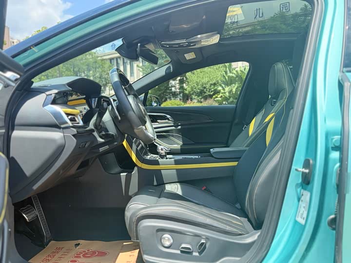 Hongqi H6 2023 2023款 2.0T 致尚版