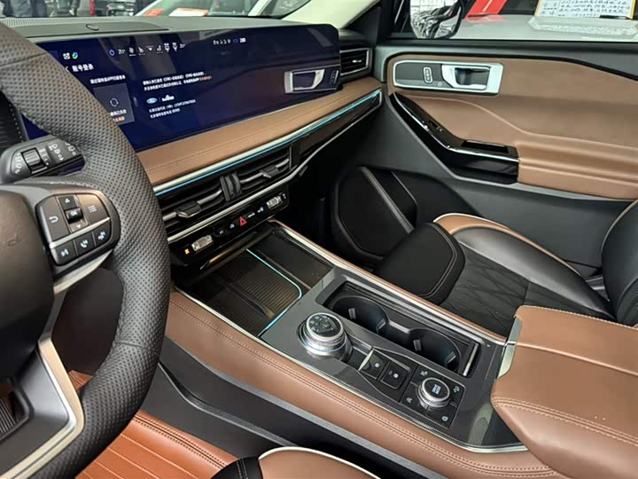 Ford Explorer 2023 2023款 EcoBoost 285 四驱钛金版 6座