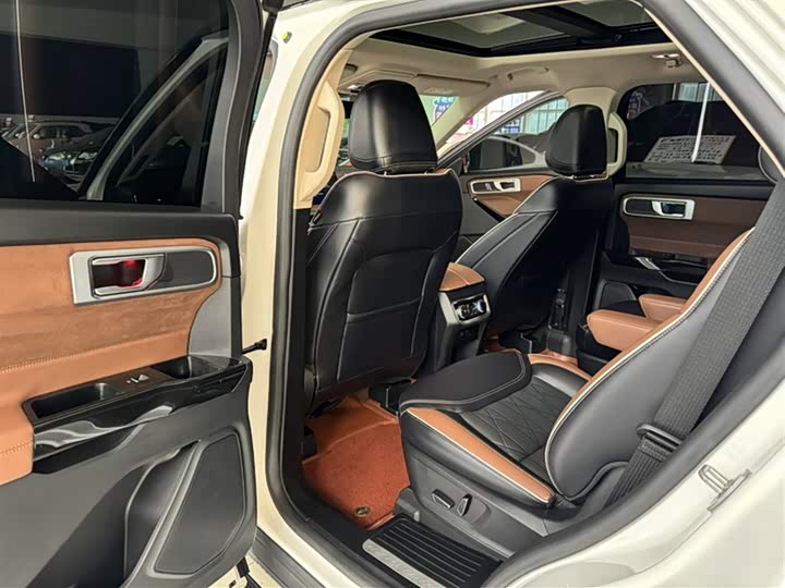 Ford Explorer 2023 2023款 EcoBoost 285 四驱钛金版 6座