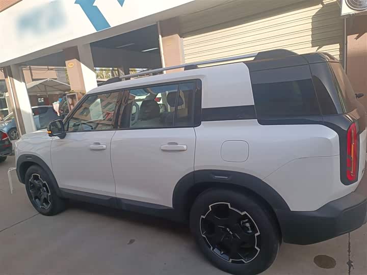 BAIC Beijing BJ30 2024 2024款 1.5T 魔核电驱进阶版