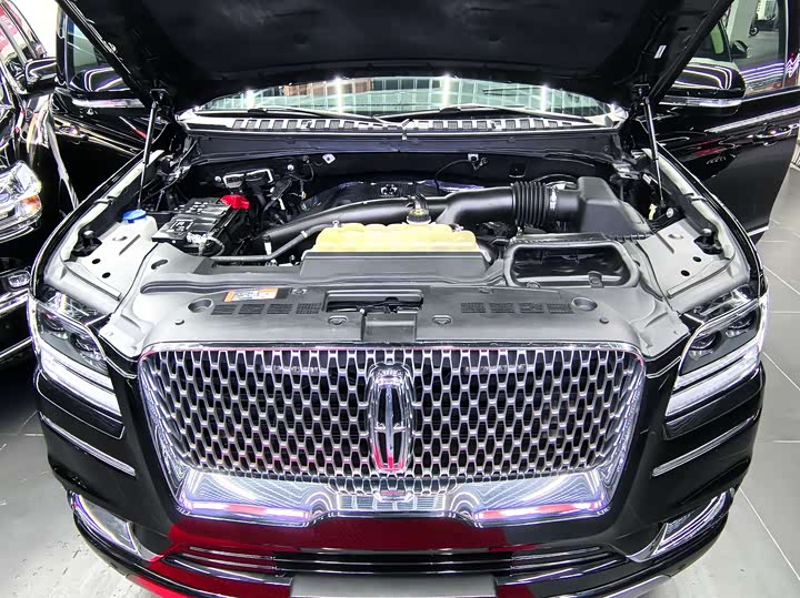 Lincoln Navigator 2022 2022款 3.5T 尊耀版