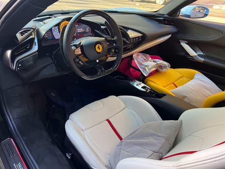 Ferrari SF90 2020 2020款 3.9T V8 Stradale