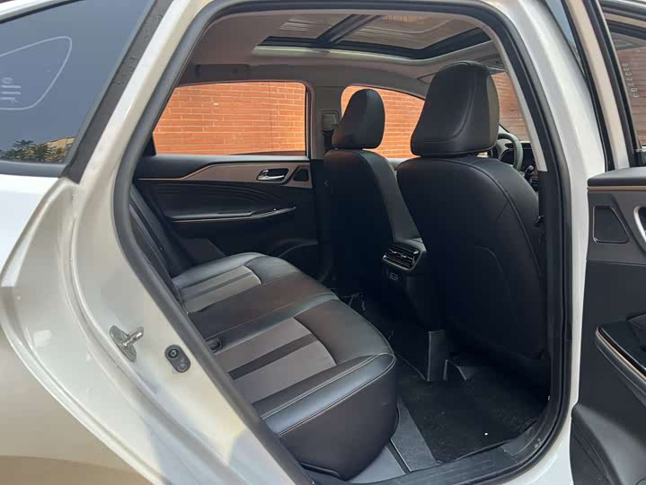 GAC Aion S Plus 2025 2025款 出行版 52.998kWh