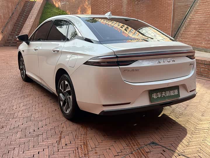 GAC Aion S Plus 2025 2025款 出行版 52.998kWh