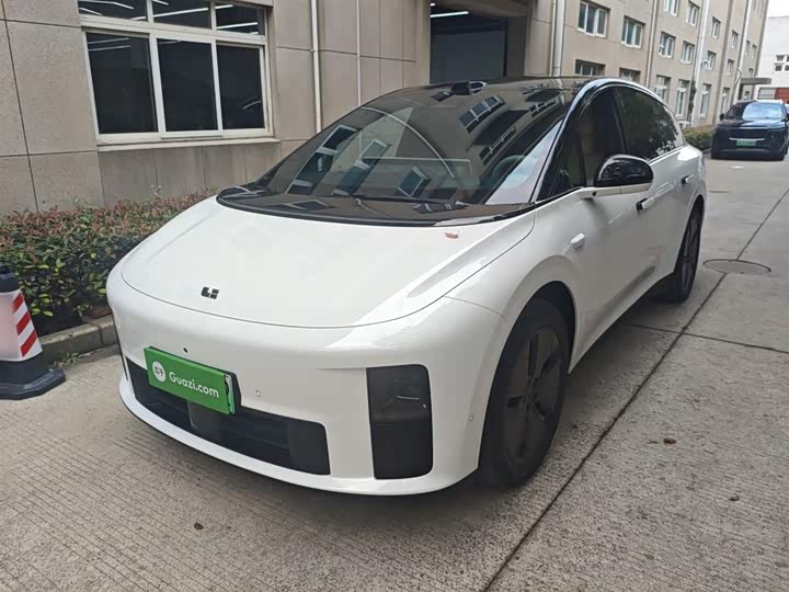 LiXiang i6 2025 2025款 两驱标准版