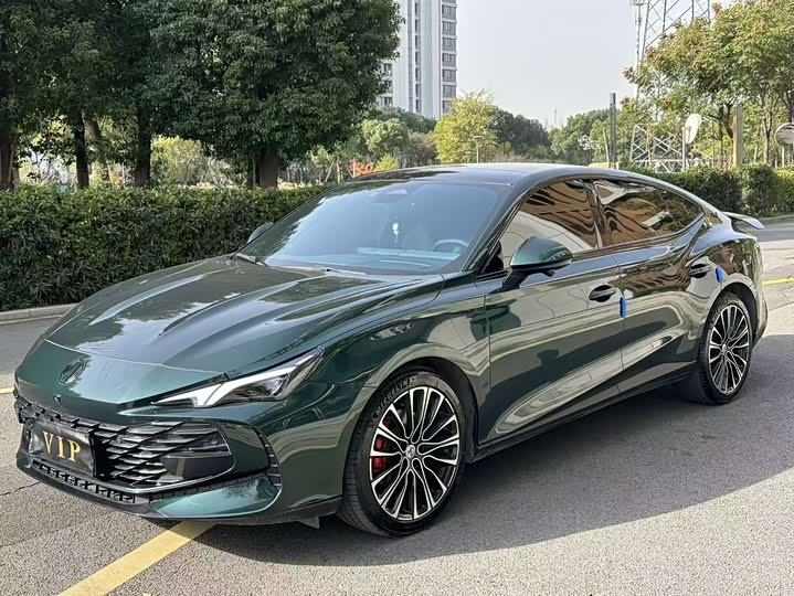 MG Motor 7 2025 2025款 2.0T Trophy+ 超级运动版