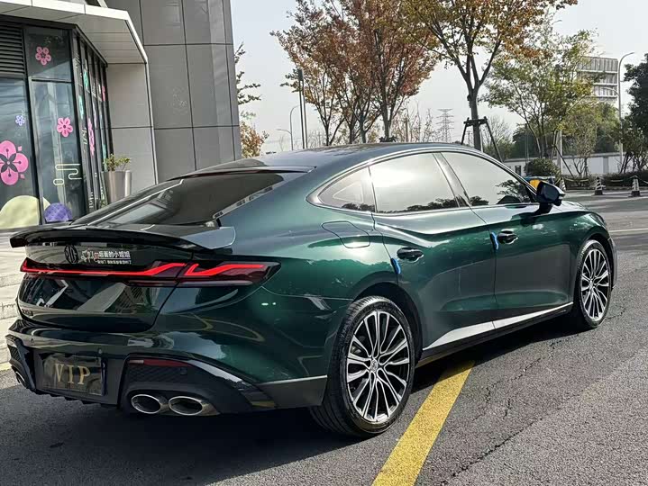 MG Motor 7 2025 2025款 2.0T Trophy+ 超级运动版