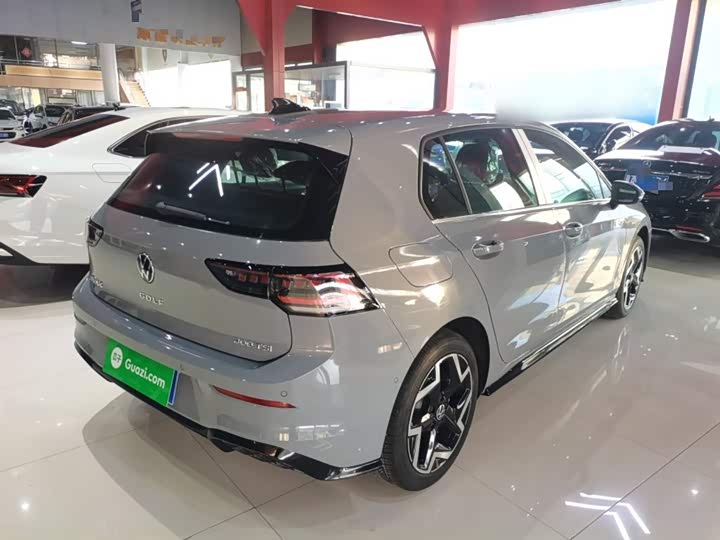 Volkswagen Golf 2025 2025款 改款 300TSI R-Line