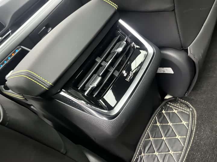 Ford Equator Sport Hybrid 2025 2025款 尊领型PLUS