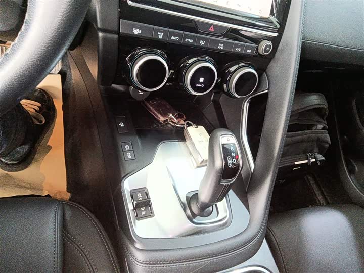 Jaguar E-Pace 2018 2018款 P250 S 国VI