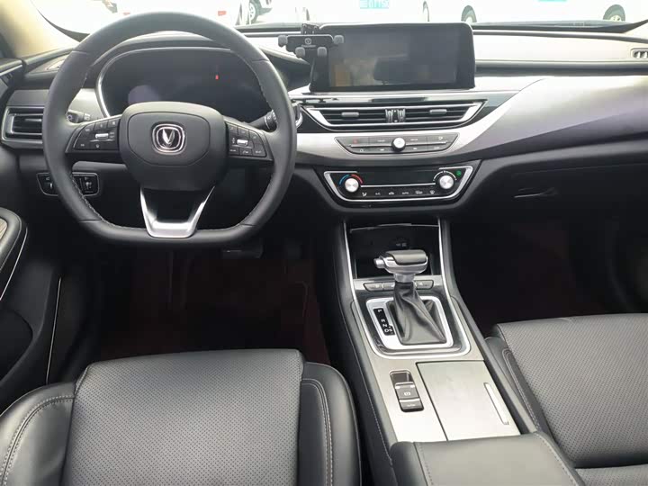 Changan Raeton CC 2021 2021款 蓝鲸版 1.5T DCT旗舰型