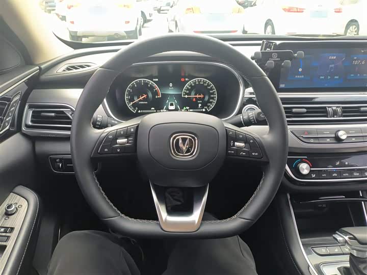 Changan Raeton CC 2021 2021款 蓝鲸版 1.5T DCT旗舰型