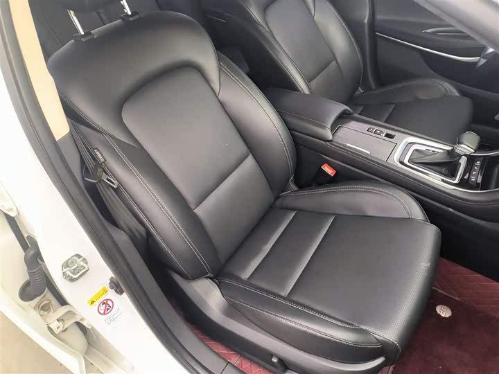 Changan Raeton CC 2021 2021款 蓝鲸版 1.5T DCT旗舰型