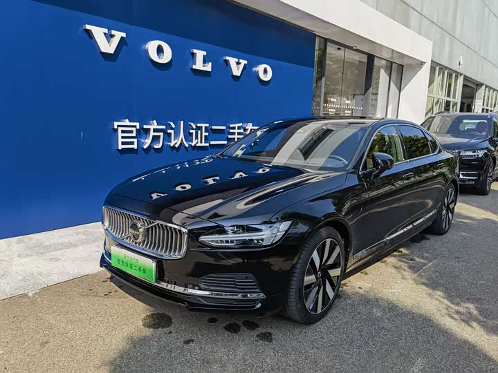 Volvo S90 Hybrid 2024 2024款 插电式混动 四驱长续航智雅豪华版