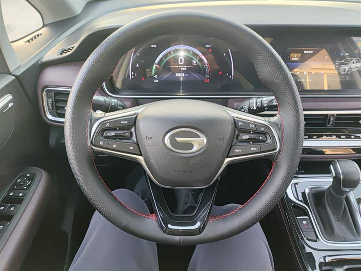 GAC Trumpchi M6 2023 2023款 PRO 270T DCT尊享版