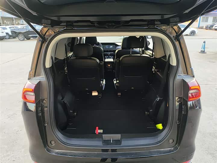 GAC Trumpchi M6 2023 2023款 PRO 270T DCT尊享版