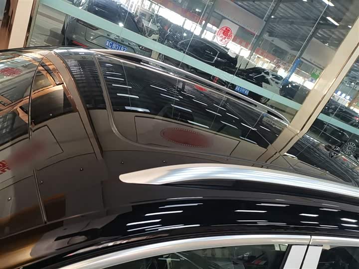 Volkswagen T-Roc 2025 2025款 改款二 300TSI DSG两驱星光版