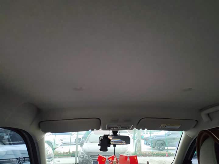 Ora Black Cat 2022 2022款 301km 基础型 三元锂