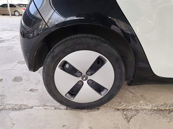 Ora Black Cat 2022 2022款 301km 基础型 三元锂