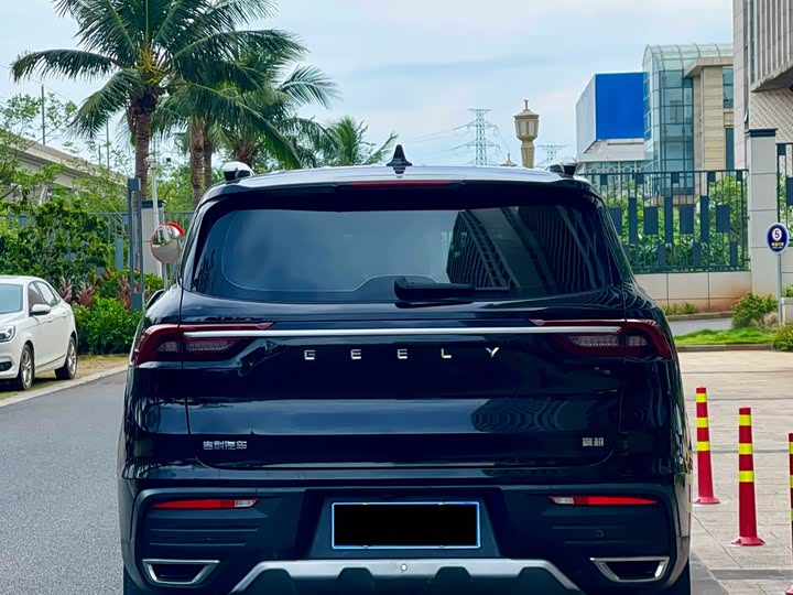 Geely Okavango 2022 2022款 1.8TD 自动舒适型 7座