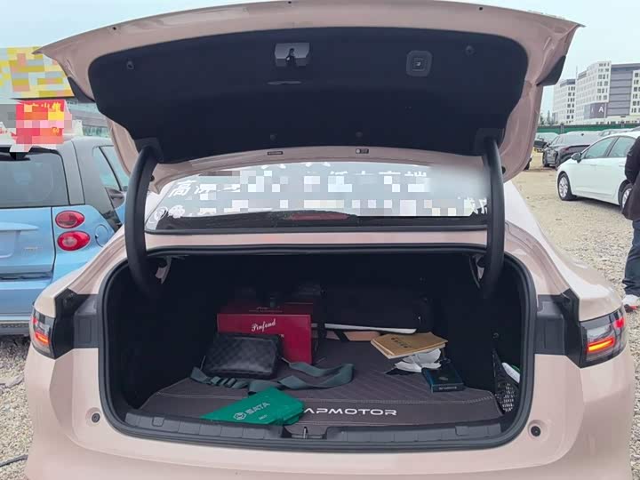 Leapmotor B01 2025 2025款 650激光雷达版