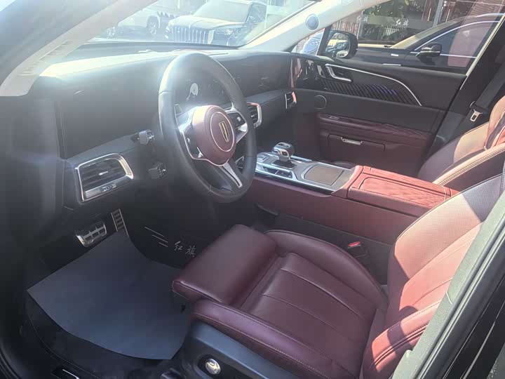 Hongqi E-HS9 2022 2022款 660km 旗畅版 六座