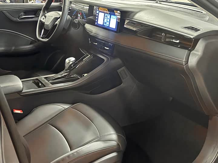 Roewe i5 2024 2024款 1.5L CVT尊荣版