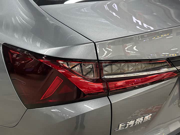 Roewe i5 2024 2024款 1.5L CVT尊荣版