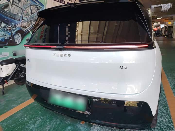 Zeekr Mix 2025 2025款 智驾版