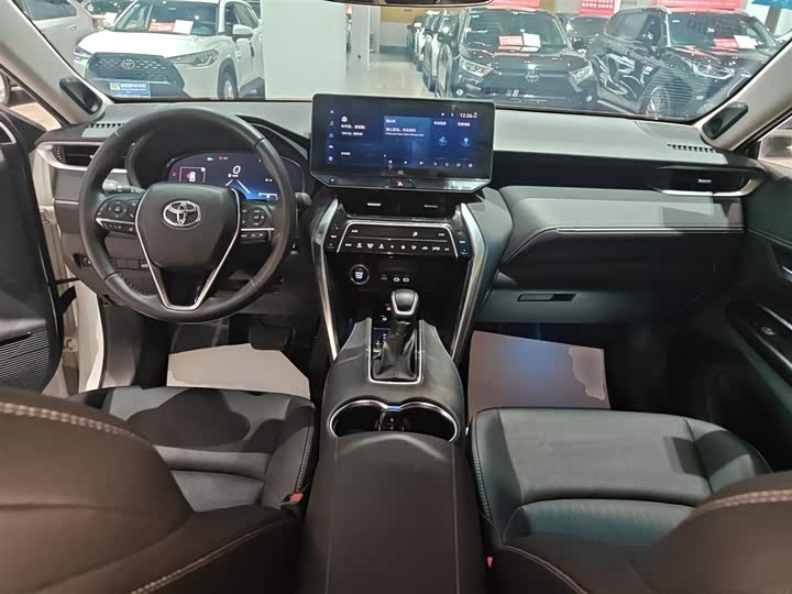 Toyota Venza 2023 2023款 2.0L CVT两驱尊贵版
