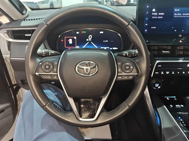 Toyota Venza 2023 2023款 2.0L CVT两驱尊贵版