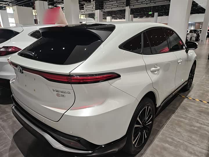 Toyota Venza 2023 2023款 2.0L CVT两驱尊贵版